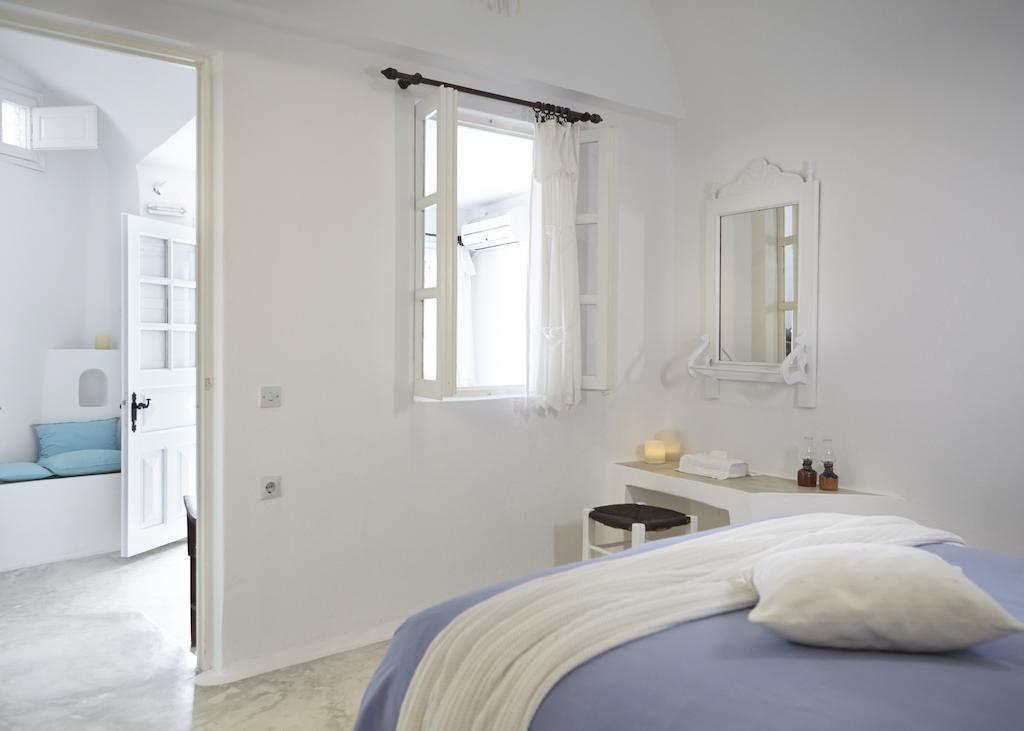 Altana Heritage Suites Imerovígli Rom bilde
